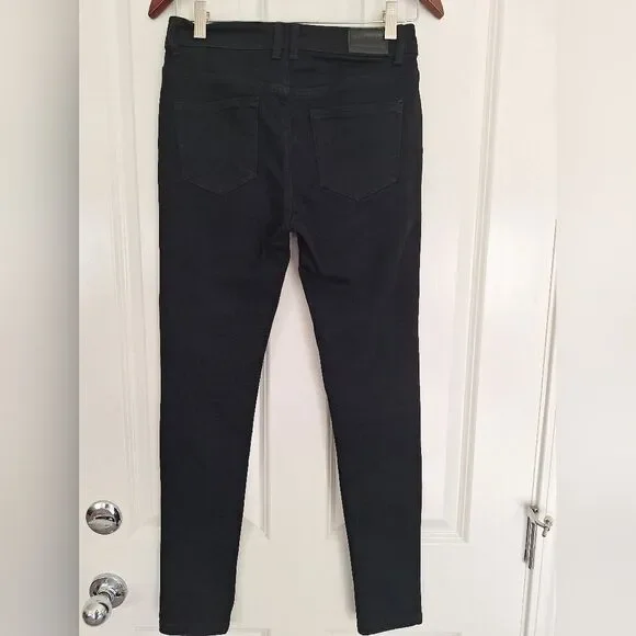 Burberry brit black skinny jeans size 27 - Picture 2 of 12